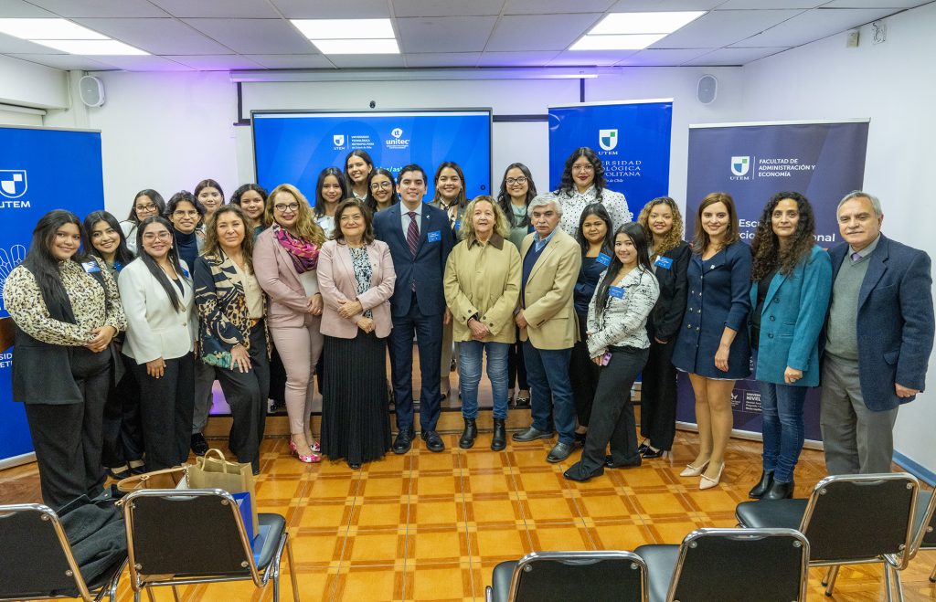 Encuentro de culturas y saberes: la UTEM recibió a delegación de la Universidad Tecnológica Centroamericana de Honduras