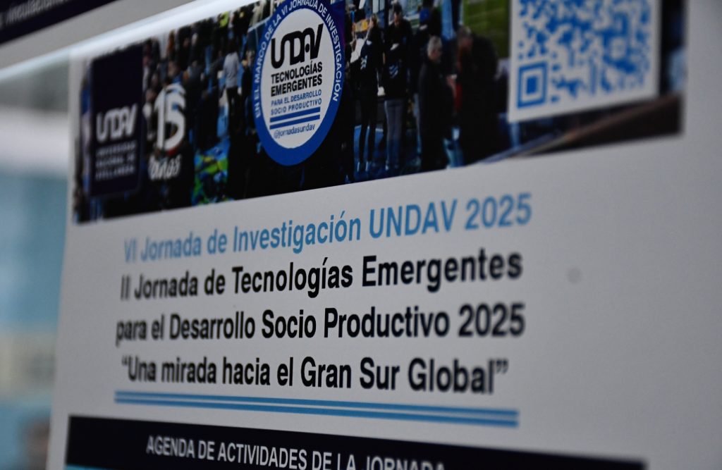 Académicos de la UTEM participan en VI  Jornada de Investigación “Una mirada hacia el Gran Sur Global” sobre Inteligencia Artificial